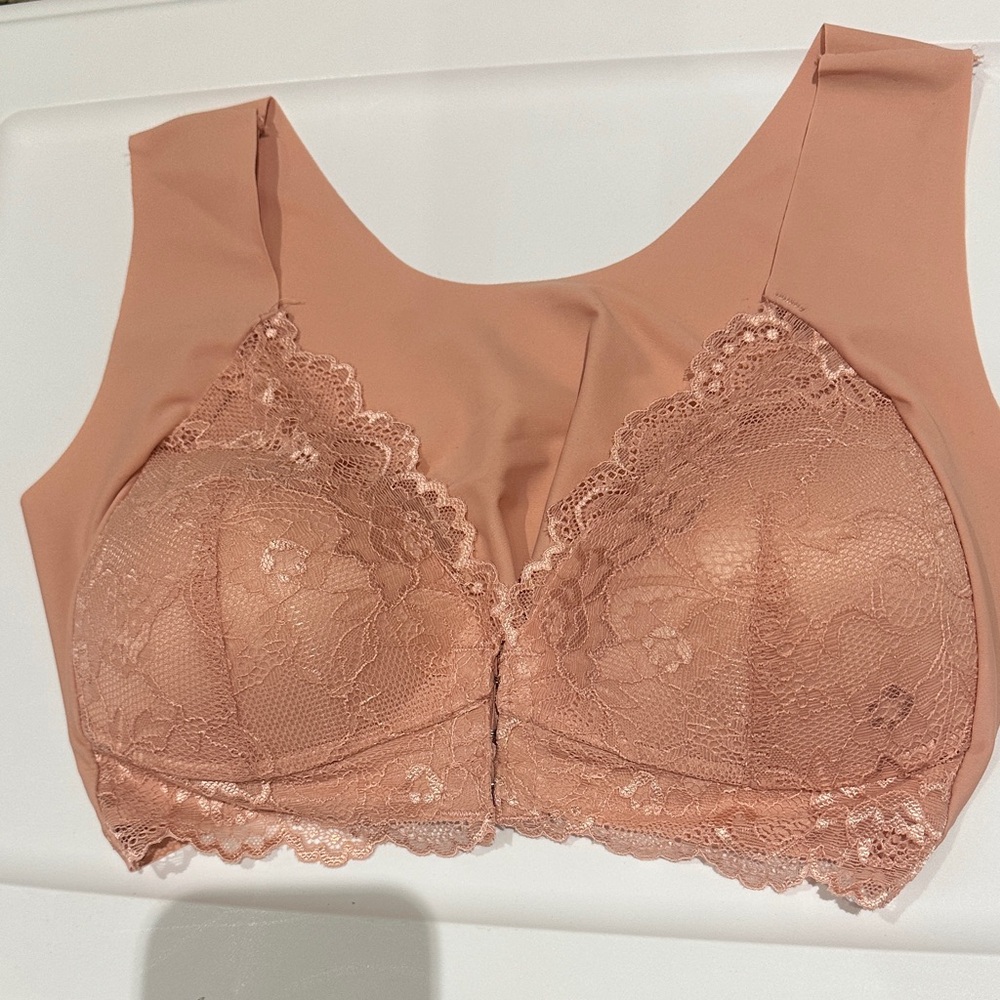 Lace Trimmed Peach Bralette